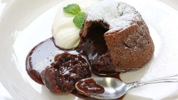 Fondant au chocolat i amlo i boule de glace vanille